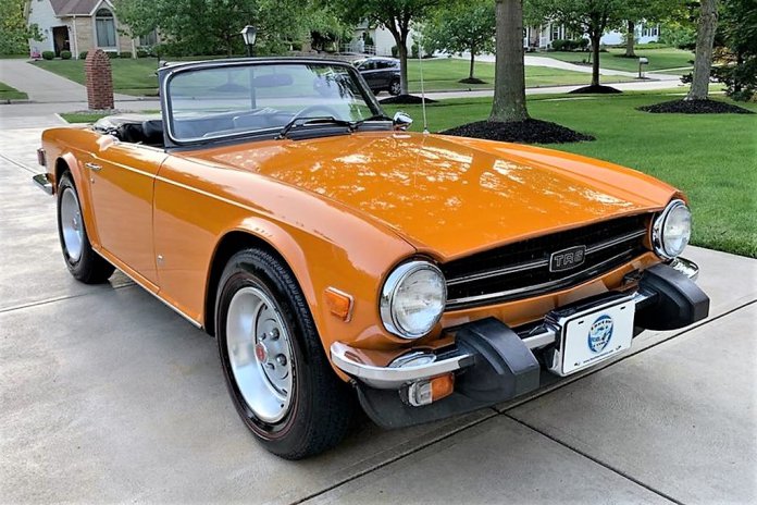 Select of the Day: 1976 Triumph TR6 with low mileage and also roadster style